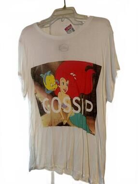 Deb Size 2X White Graphic T-Shirt with Ariel and Flounder